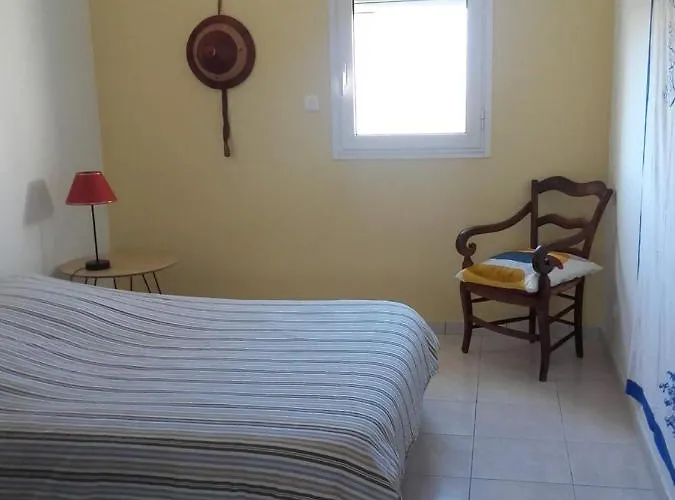 Le Calme Au Coeur De La Apartment Nimes